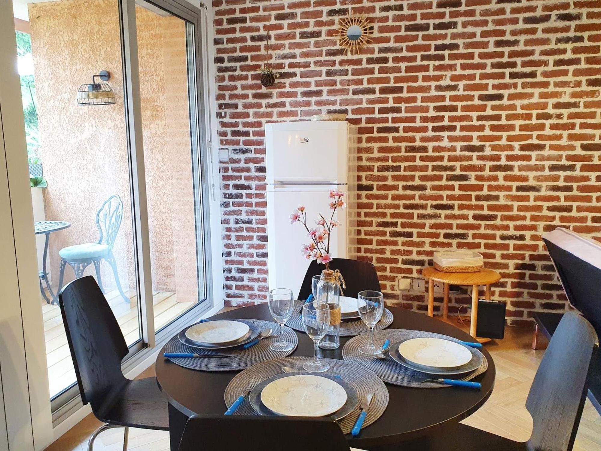 Apartamento Hippodrome - Piscine - Parking Free - Metro Toulouse Exterior foto